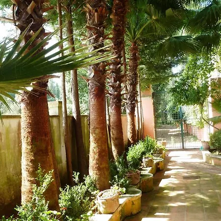 Torre Ferrantina De Charme Bed & Breakfast *
